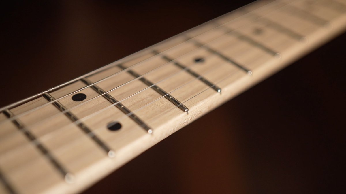 【3倍の攻撃力！】
こんなギター見たことがない…
3つのピックアップを別々に
同時出力で未体験の
轟音サウンドが炸裂！
新世界 JAPAN GUITARS 
『三刀流』を天才ギタリスト
山岸竜之介がタメシビキ！
動画はこちら！👇
youtu.be/16Vl1HRgqY4