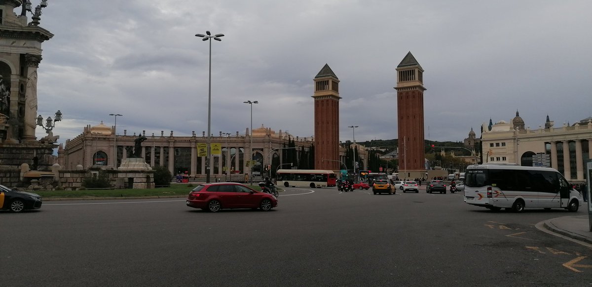 BiigLord's tweet image. Barcelona in the morning is chill. Let&apos;s go make someone&apos;s bracket miiserable #TechRepublic