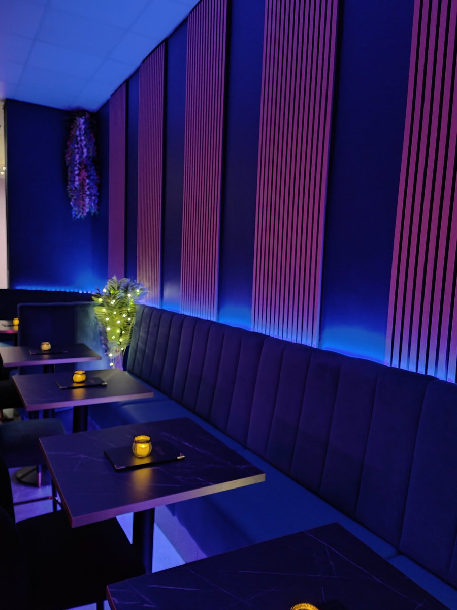 woodymd's tweet image. Great night at the launch of a new Hull pub called VIBE 🥂🍻 #coctails&amp;amp; dreams