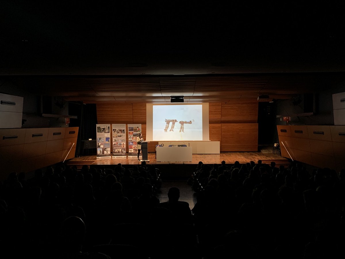 CarlesGranell4's tweet photo. Comença la XXV Jornada ABEAM! 🤩

Presentació de #C2EM2025 amb @Calaix2 i @DeulofeuJordi 🙌🏽

Sessió plenària a càrrec de @fotomatiques en el seu 25è aniversari! 🥳

Durant la resta del dia hi ha comunicacions, experiències d’aula i tallers a la @FME_UPC 

#jabeam @matesAbeam https://t.co/ZQf4IDIJpE