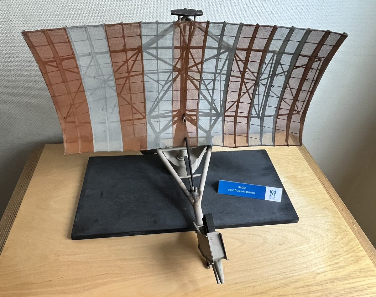 <a href="/AxelRuhomaully/">Axel Ruhomaully</a> <a href="/GifasOfficiel/">GIFAS</a> <a href="/cstb_fr/">CSTB</a> <a href="/thalesgroup/">Thales Group</a> <a href="/Dassault_OnAir/">Dassault Aviation</a> <a href="/mairiedu16/">Mairie du XVIe</a> A la #Soufflerie #Eiffel, un nombre incommensurable de maquettes d’avions #Dassault, de radars Thomson / #Thales, de véhicules #Porsche, #Peugeot, #Audi… de bâtiments et d’ouvrages ont pu ainsi être “optimisés” depuis plus de 110 ans. Une mine d’or méconnue en plein #Paris16.