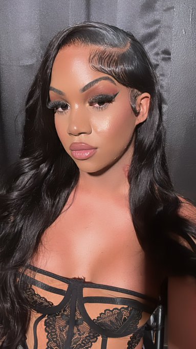 I&rsquo;m back you guys miss me ? https://t.co/xDOoNmoosu