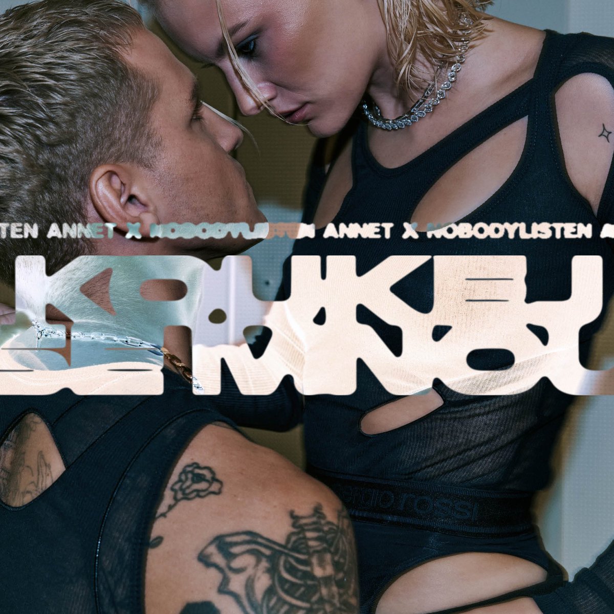 NOBODYLISTEN1's tweet image. máme venku album 🫶

WMCZ.lnk.to/KoukejSeMnou