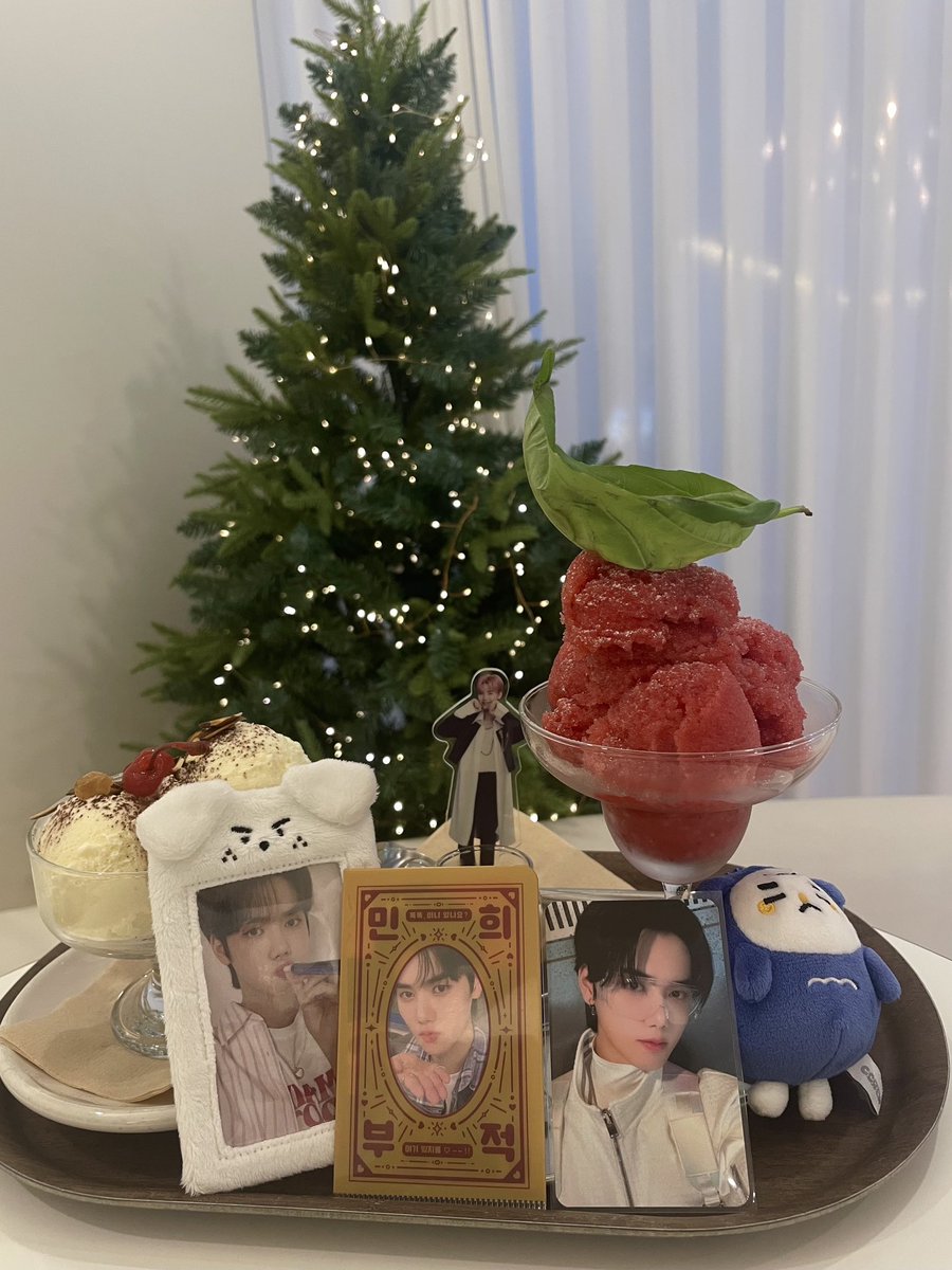 kangazimini's tweet photo. 미니 때메 심장이 다 터져서 왔다고요;; 

#미니미니미니_강쥐는먹으면안돼용 https://t.co/TFhfYM6R6L