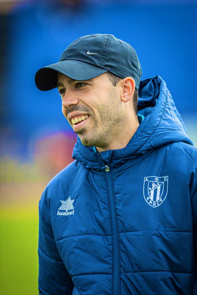 😁⚽

¡Feliz sábado! 💙🖤

#50AñosDeHistoria