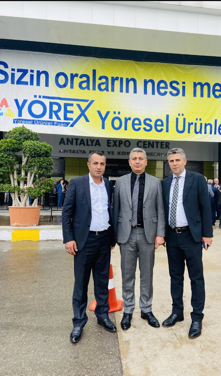 MehmetAliAkba12's tweet photo. Şanlıurfa ticaret ve sanayi odası olarak Antalya YÖREX  Fuarı'na katılım sağladık
@mdoganyetim @serhatkrd @sanliurfatso @TOBBiletisim @RHisarciklioglu @ylmazguvenc @mtnilengiz https://t.co/LlzQ6wf905