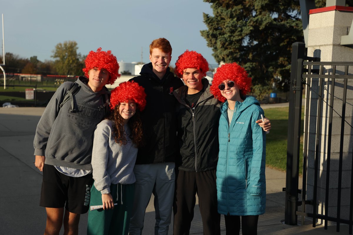 hpsProud's tweet photo. We'll all be cheering Noah Lambers on as he competes at the State Cross Country meet at the Michigan International Speedway today! #GoDutch https://t.co/pvMH4Aoomg