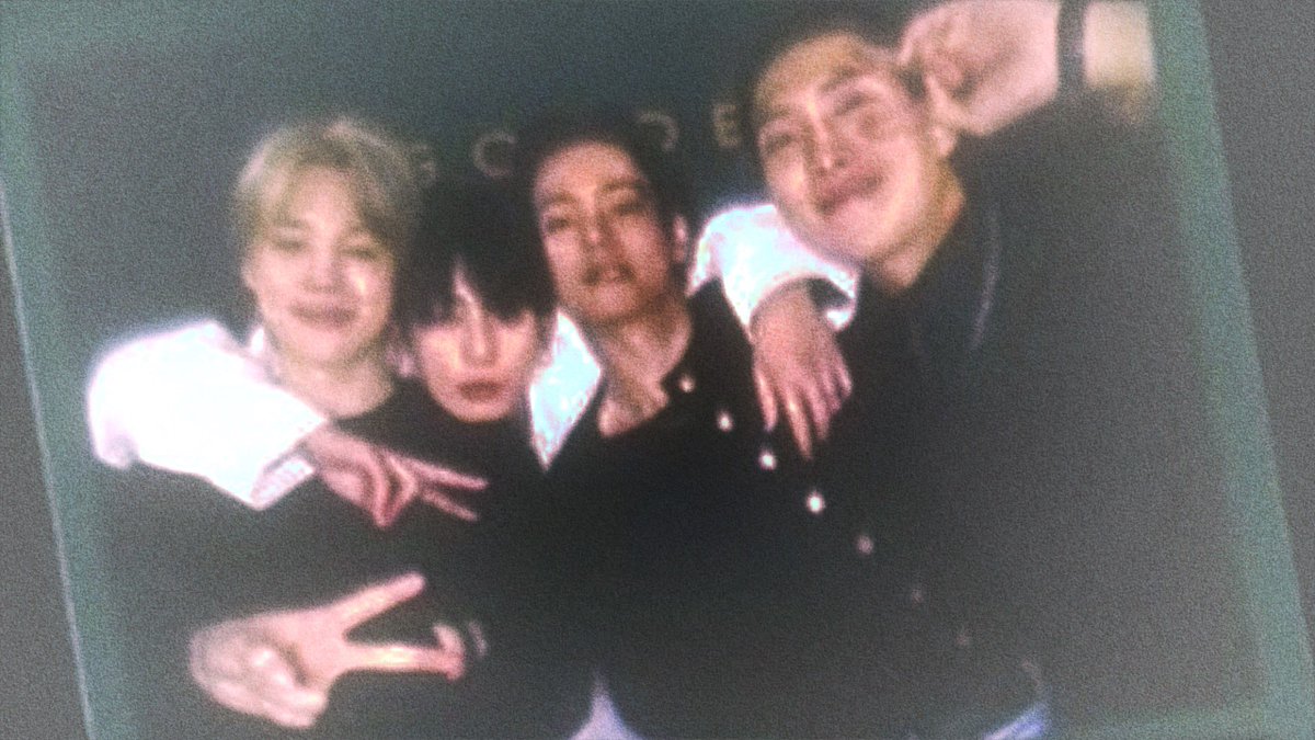 _prodkv's tweet photo. my cuties, my lomls. i miss you @BTS_twt 🫶🏻 https://t.co/OelC1FzStz