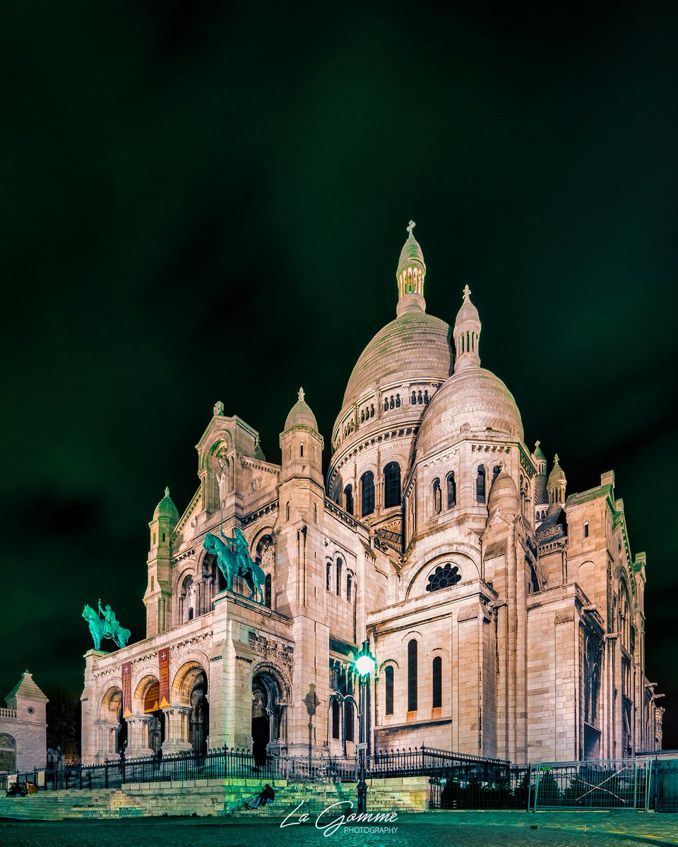 ⛪ Basilique du Sacré Cœur - Paris #paris #basiliquedusacrecoeur #montmartre #nikonfr #nikoneurope #photo #photooftheday #photographie