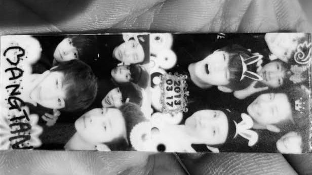 sugatradamus's tweet photo. “we keep this love in a photograph” https://t.co/mI9IFvFzjx