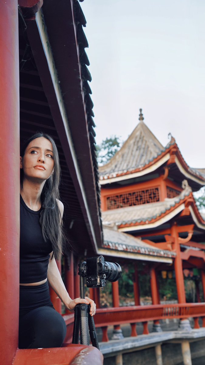 Let's talk From Nowhere to Somewhere by <a href="/cathsimard_/">CATH Simard</a>  A thread 🧵 1/11👇