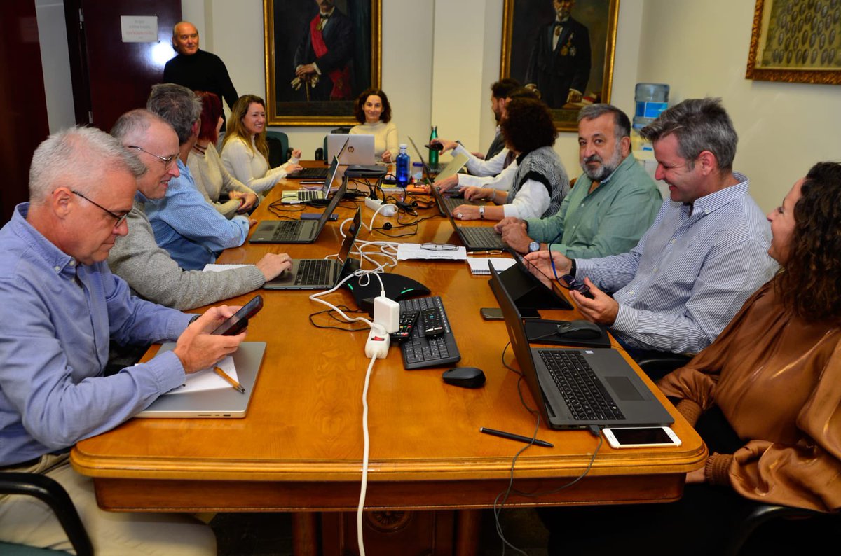 FVeterinariaUCM tweet media