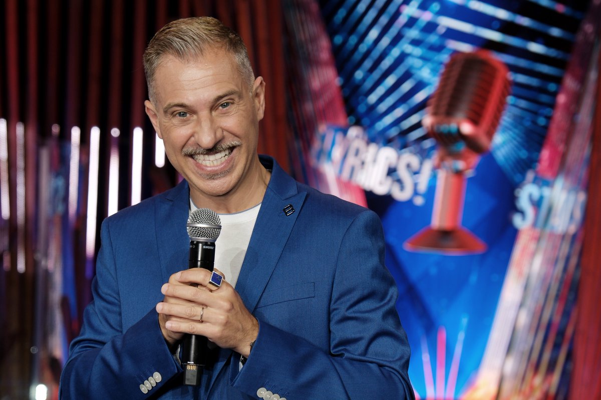 DiscoveryItalia's tweet photo. #ascoltitv: @fratellicrozza 7%sh con punte di 1.600.000am. #DontForgetTheLyrics sfiora picchi di 1 mio. spett. @nove #6can naz 1^ e 2^ser. #8can 24h. #BakeOffItalia 647.000spett e 3,5%sh. #IlCastellodelleCerimonie 335.000spett. @realtimetvit #7can 2^ser. Portfolio #WBD 11%sh PT👏 https://t.co/Owfkg9KnjF