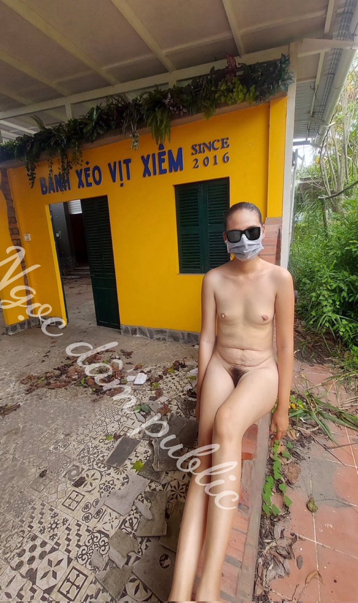 Cosplaysexx's tweet photo. Ăn vịt xiêm hay là ăn em nè ❤️❤️
#public 
#AnhHosoMoi https://t.co/AY8eSHj0MU