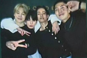 taebokkiii's tweet photo. 7/7 (2022)                            4/7 (2023) https://t.co/2lWMGZqjD1