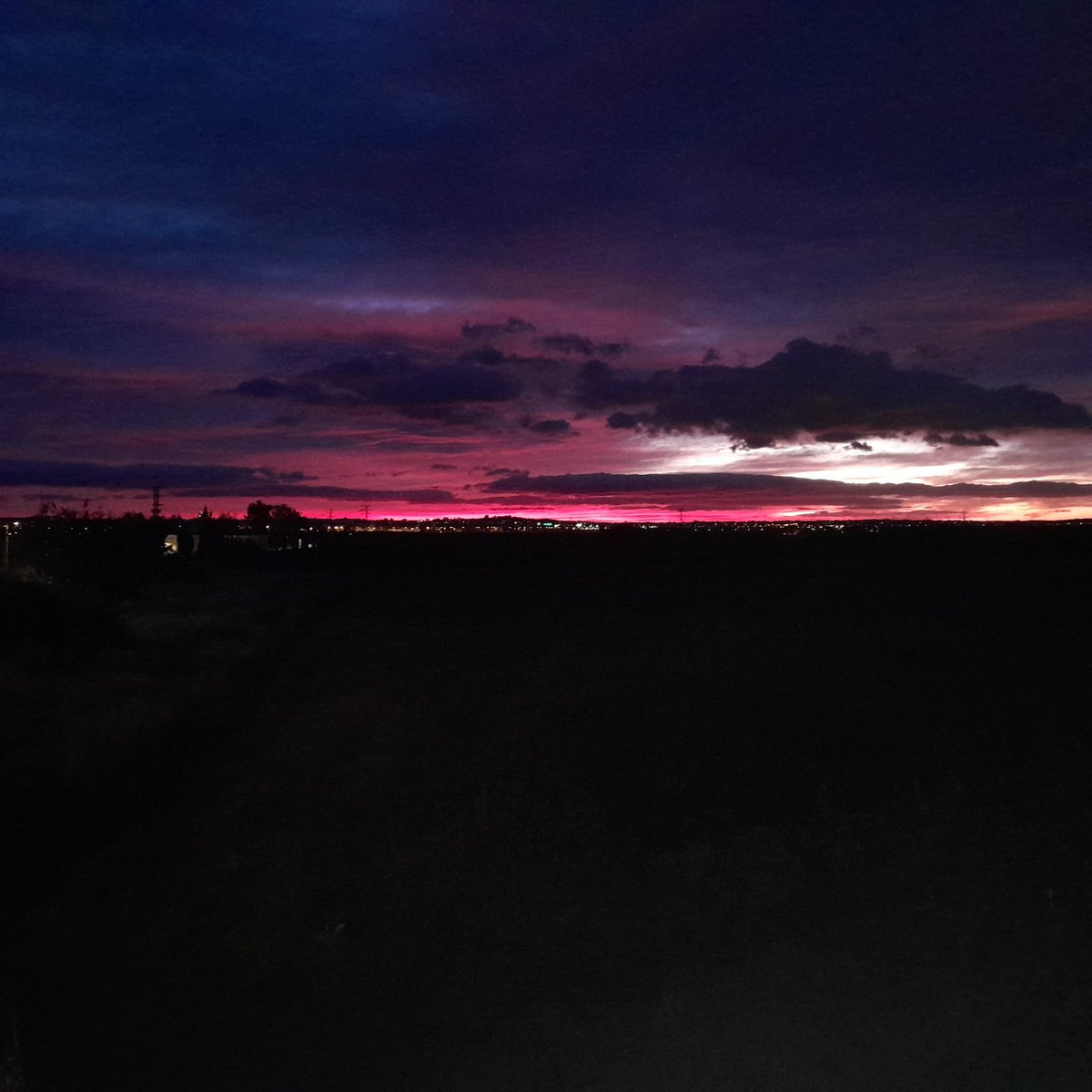 <a href="/InformaCosmos/">Informa Cosmos</a> Amanecer en Benaguasil Valencia, España