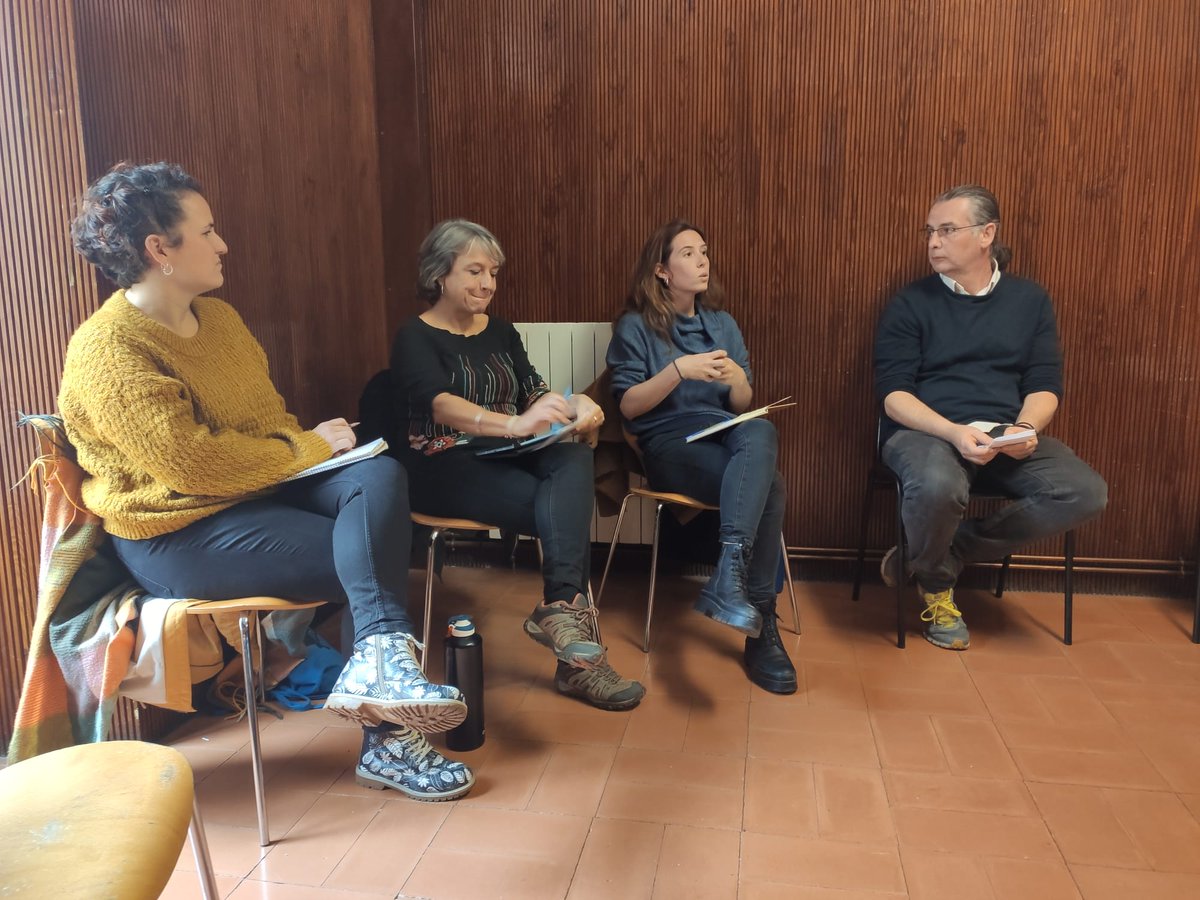 Ateneu Cooperatiu del Vallès Oriental (@ateneucoopvor) on Twitter photo <a href="/lamiradacoop/">La Mirada Cooperativa</a> <a href="/Civic_Energy/">Civic Energy</a> <a href="/fessgra/">FESS Granollers</a> <a href="/granollers/">Granollers</a> <a href="/Lamagranavalles/">La Magrana Vallesana</a> <a href="/eixidacultura/">L'Eixida</a> <a href="/granpedal/">GRANOLLERS Pedala</a> 🗣️ Taula de debat sobre cures i eficiència a les organitzacions, amb la participació de cooperatives expertes com <a href="/ResilienceEarth/">Resilience.Earth</a> <a href="/esberla_coop/">l'Esberla</a> <a href="/Ichik_org/">ICHIK</a> i amb la moderació d'<a href="/EnsoCoop/">Ensó Cooperativa</a>.
Segueix la #FESSGRA2023! <a href="/lamiradacoop/">La Mirada Cooperativa</a> <a href="/Civic_Energy/">Civic Energy</a> <a href="/fessgra/">FESS Granollers</a> <a href="/granollers/">Granollers</a> <a href="/Lamagranavalles/">La Magrana Vallesana</a> <a href="/eixidacultura/">L'Eixida</a> <a href="/granpedal/">GRANOLLERS Pedala</a> 🗣️ Taula de debat sobre cures i eficiència a les organitzacions, amb la participació de cooperatives expertes com <a href="/ResilienceEarth/">Resilience.Earth</a> <a href="/esberla_coop/">l'Esberla</a> <a href="/Ichik_org/">ICHIK</a> i amb la moderació d'<a href="/EnsoCoop/">Ensó Cooperativa</a>.
Segueix la #FESSGRA2023!