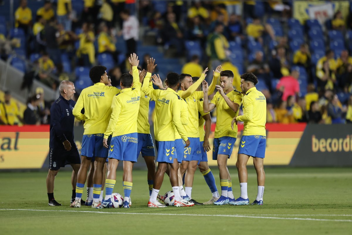 𝗡𝘂𝗲𝘃𝗮 𝘃𝗶𝗰𝘁𝗼𝗿𝗶𝗮 de la <a href="/UDLP_Oficial/">UD Las Palmas</a> en #LaLiga.

Un breve HILO centrándonos en algunos aspectos del partido y nos haremos una pregunta que siempre está...

¿𝗘𝘀 𝘁𝗮𝗻 𝗶𝗺𝗽𝗼𝗿𝘁𝗮𝗻𝘁𝗲 𝗹𝗮 𝗽𝗼𝘀𝗲𝘀𝗶ó𝗻 𝗲𝗻 𝗲𝗹 𝗳ú𝘁𝗯𝗼𝗹?

🗣️Un equipo de autor, como se