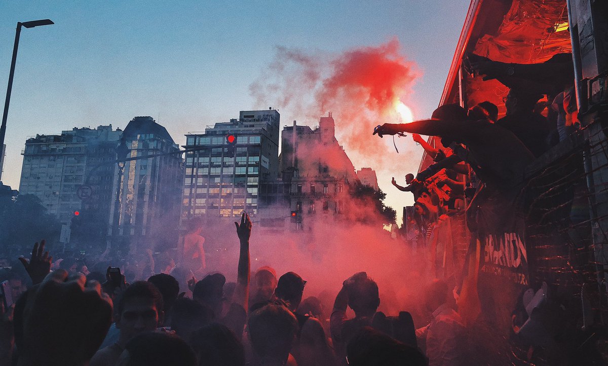 Hoy es la XXXII <a href="/MarchaOrgulloAR/">Marcha del Orgullo 🇦🇷🏳️‍🌈</a> de la 🇦🇷
Desde ese primer paso que dimos, a la multitud de hoy.
Orgullo enorme integrar esa huella intergeneracional que nos recorre.  

A celebrarnos, honrar el pasado, cuidar el presente y mejorar el futuro  

#orgullo2023 #Argentina #LaPeco🐞