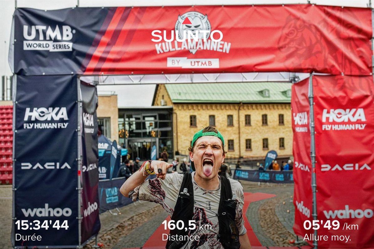 casquetteverte's tweet image. [⭐️🇸🇪 FINISHER KULLAMANNEN 2023 🇸🇪⭐️] • 2ième 🥈 en 15h 34 min 43 sec pour faire les 160 km | 2.200 m D+ de cette course suédoise 🇸🇪🐴🌧️🥶🌊💨🍂 • Résume ultra rapide (faut que je dorme) 🥱 • Un départ rapide, mais pas trop.. groupé avec les suédois et finlandais.. 🐕🐕🐕…
