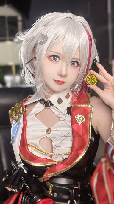 Twitterのコスプレ画像21