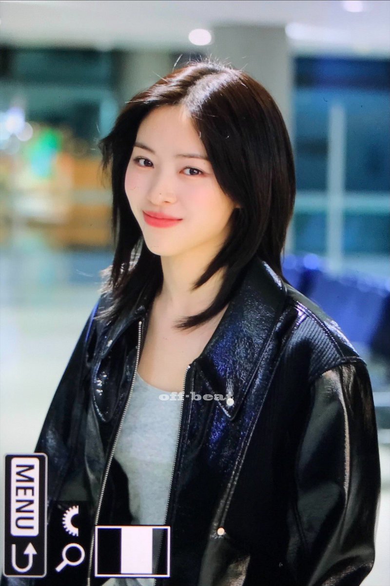 231104 SHA 중국빠빠이 #ITZY #있지 #RYUJIN #류진 <a href="/ITZYofficial/">ITZY</a>
