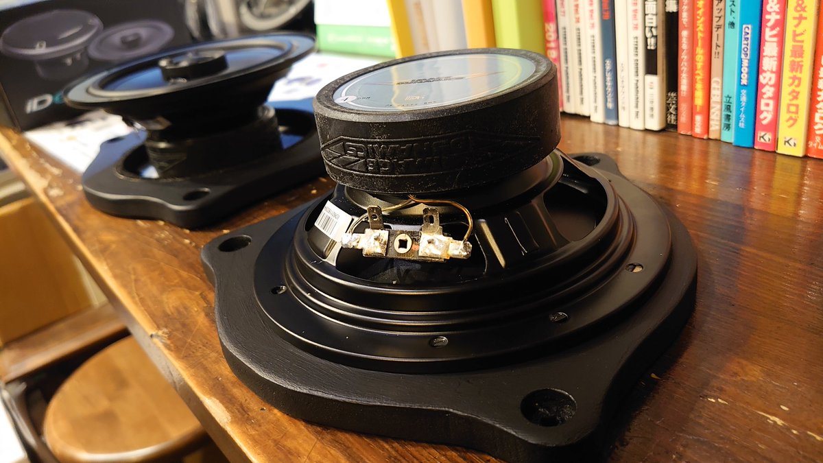 FLASHPOINTSOUND's tweet image. 本日の作業その1
セレナのリヤスピーカーをImageDynamics ID6に交換させていただきました♪アナログ的な鳴り方が非常に心地良いスピーカーです。
#セレナ #スピーカー交換
#ImageDynamics