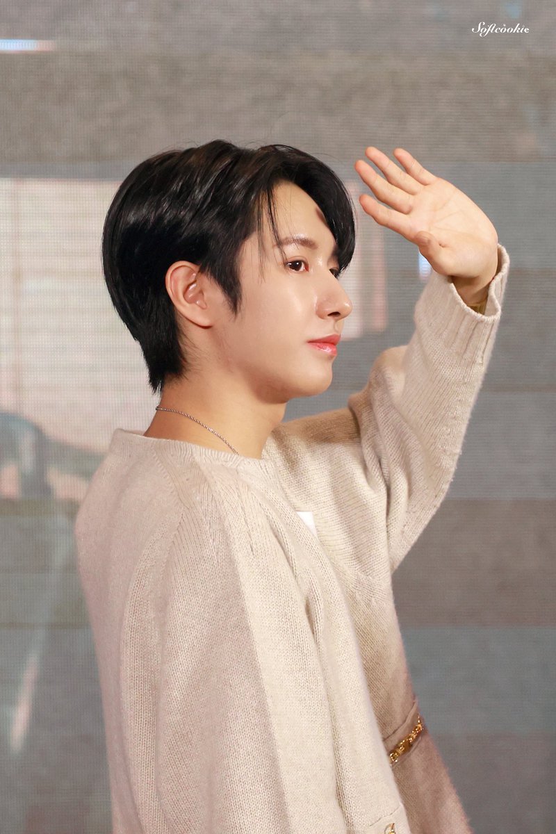 231104 Qingdao yzy fansign

#仁俊 #RENJUN #런쥔 #NCTDREAM