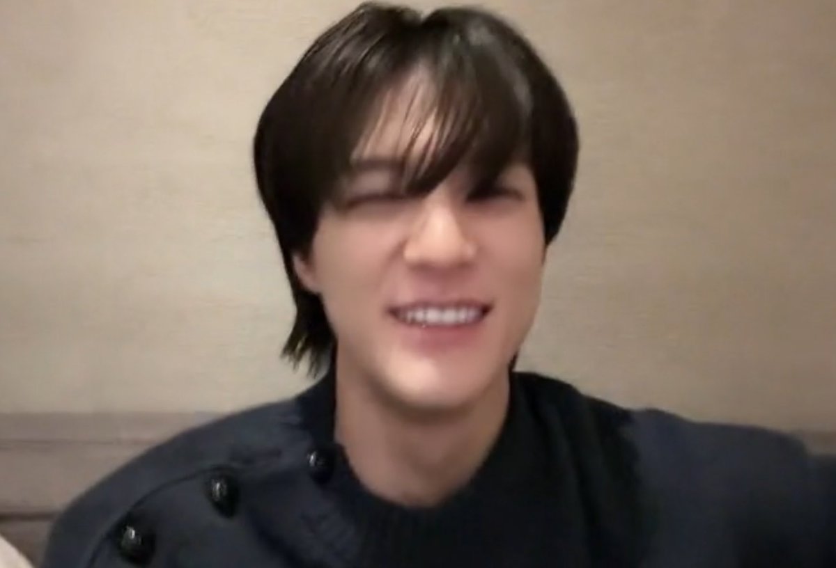 LeeJeno_IDN's tweet photo. Videocall with jeno🤍 https://t.co/omImktHlG6