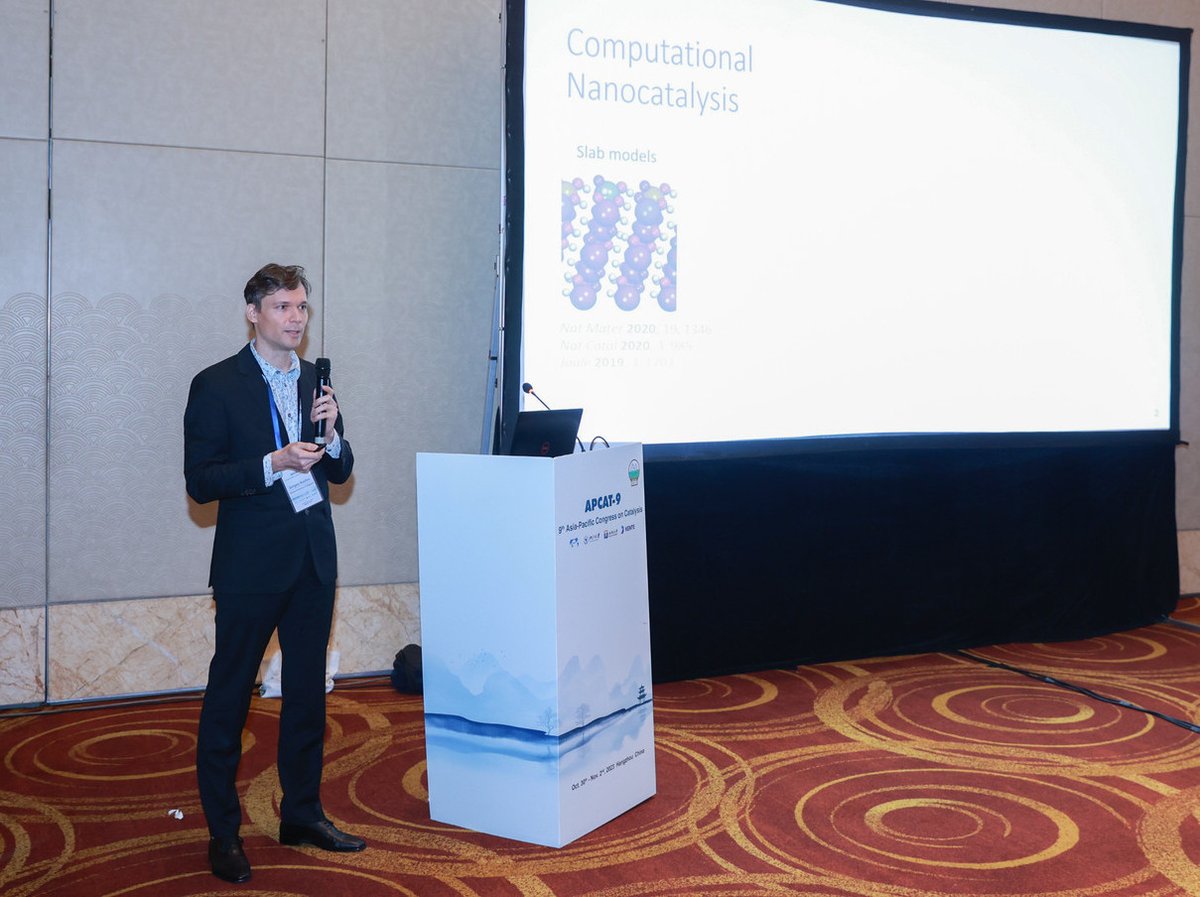 Had a great time talking about metal-support interactions at the Asia Pacific Congress on Catalysis (APCAT-9) in Hangzhou. And even more happy to host APCAT-10 in Singapore in 2025 with @Ning_Yan_Lab and @wenliu2425.