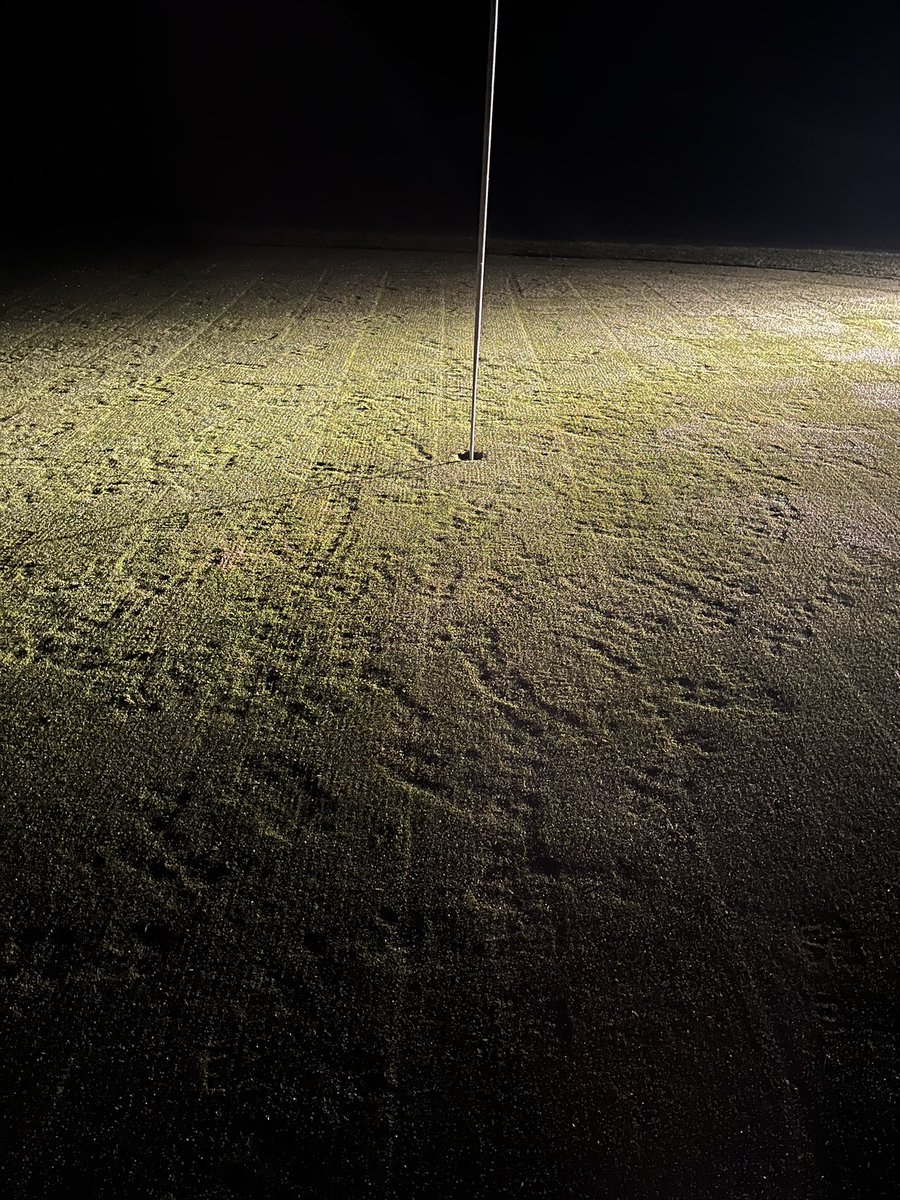 What you can’t see in the daytime….
Shows how much wear and foot traffic each green has and what it’s like when a little soft underfoot <a href="/Abridgegolfclub/">Abridge Golf Club</a> <a href="/abridgegreens/">abridge greenstaff</a>