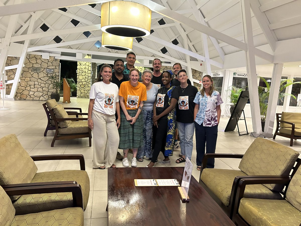 Had an amazing time here in Suva discussing important issues around advancement of P.I Rugby 🇫🇯

Vinaka vaka levu to the #PacificHumanRightsFestival <a href="/UniSouthPacific/">The University of the South Pacific</a> crew for organising, Novotel Lami for hosting, &amp; <a href="/Fijian_Drua/">Fijian Drua</a> for contributing to talanoa &amp; the beautiful jersey