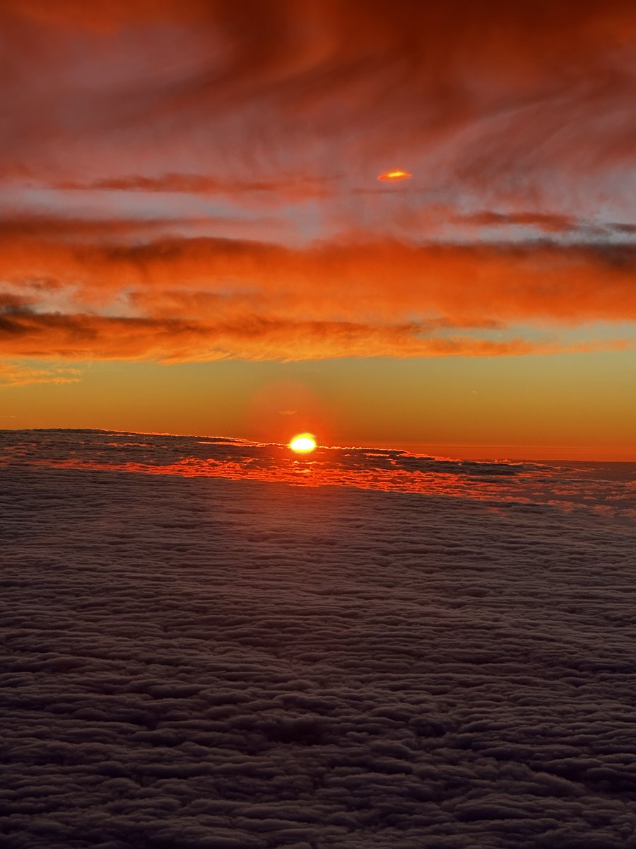 DrDerekMorris's tweet photo. HOW GREAT IS OUR GOD? 
This was the view from the airplane on a recent evening flight in the US. 
Surely, the heavens declare the glory of God 
and the firmament shows His handiwork! 
Wishing you a blessed Sabbath, 
a day our Creator sanctified for special communion with Him. https://t.co/Vl8S2fxGBL