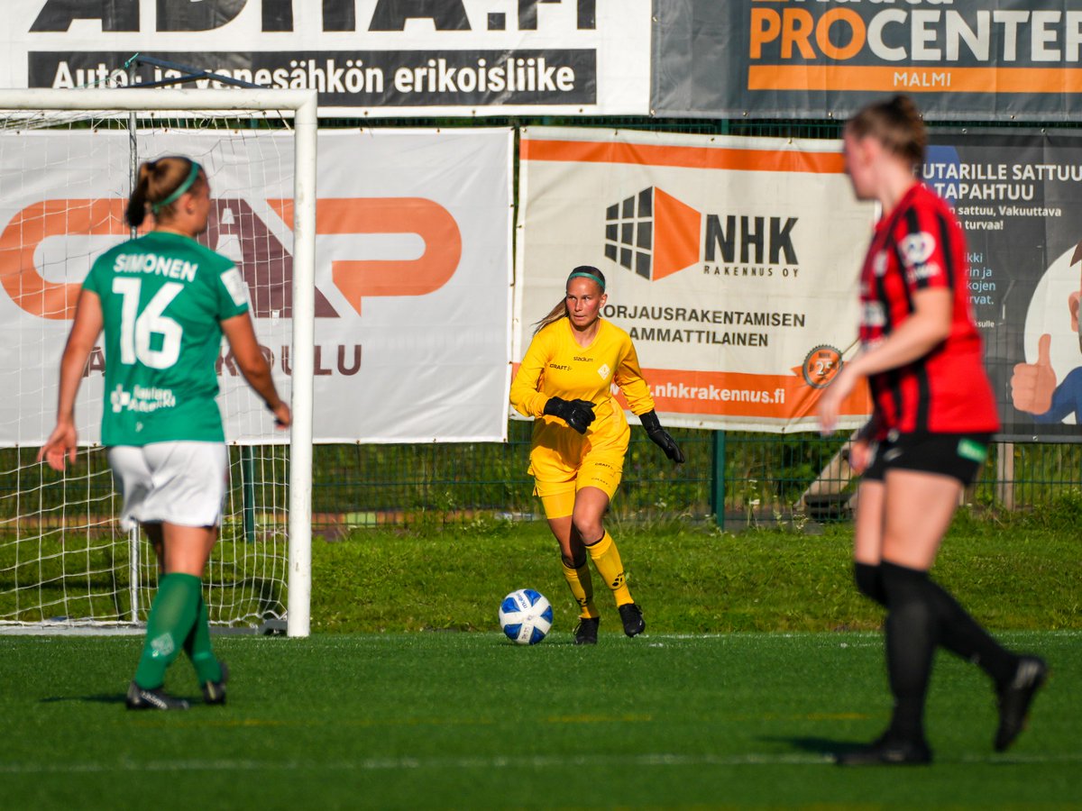 Kauden 2023 erilaisiin tilastoihin palataan vielä tarkemmin lähiaikoina, mutta laitetaan näin lauantain kunniaksi yksi maalivahtinosto.

Kolme Subway Kansallisen Liigan maalivahtia torjui kauden aikana yli 100 laukausta ⚽

Inkeri Niemi, TPS - 122 torjuntaa *
Sofia Manner, FC