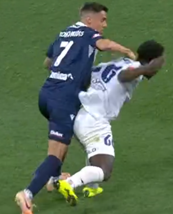 WestSydney's tweet photo. No foul apparently.#MVCvADL https://t.co/AKKKp6a7sS