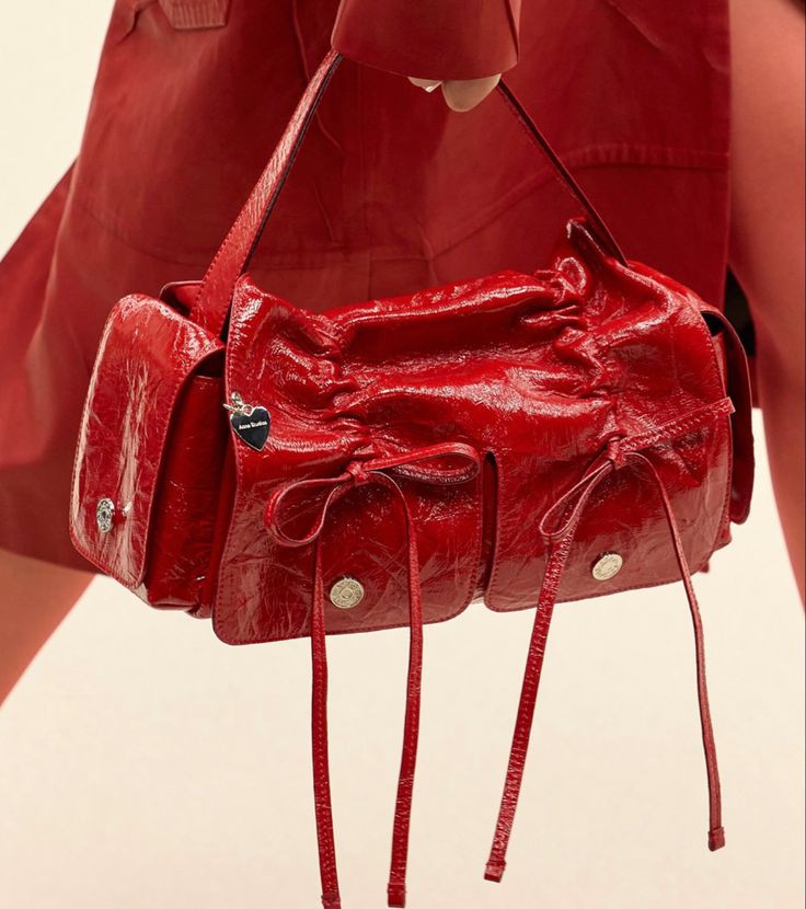 venusianruby's tweet photo. acne studios bag ss24 so dreamy 𐙚 𐙚 https://t.co/LuyGCPdU3U