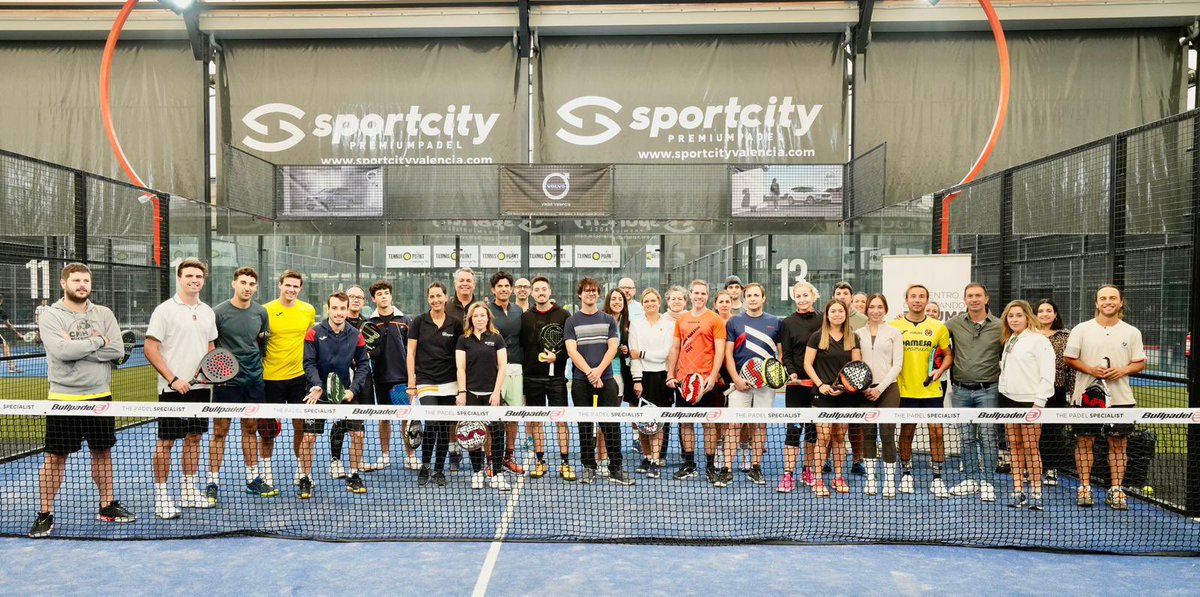 <a href="/Porcelanosa_es/">Porcelanosa</a> <a href="/VillarrealCF/">Villarreal CF</a> <a href="/AEFALICANTE/">AEFALICANTE</a> <a href="/AEFAragon/">🅰︎🅴🅵🅰︎</a> <a href="/abefamiliar/">ABEF</a> <a href="/EFCACanarias/">Asociación Empresa Familiar de Canarias</a> <a href="/EFCyL/">Empresa Familiar CyL</a> <a href="/aefclm/">aefclm</a> <a href="/AeefExt/">A.E.Empresa Familiar</a> <a href="/adefammadrid/">ADEFAM</a> <a href="/Amefmur/">Amefmur</a> <a href="/AefameEuskadi/">Aefame</a> <a href="/pamesaceramica/">Pamesa Ceramica</a> <a href="/elenaroign/">Elena Roig</a> Concluimos #ConectandoForums23 con una ponencia de los hermanos  <a href="/javiricodasi98/">Javier Rico Dasi</a> y <a href="/JoseteRico/">jose rico dasi</a>, jugadores profesionales ranking 37 y 44 #worldpadeltour, sobre el trabajo en equipo y el sacrificio. Después hemos jugado un torneo de pádel.

#FórumAVE #serdelfórum