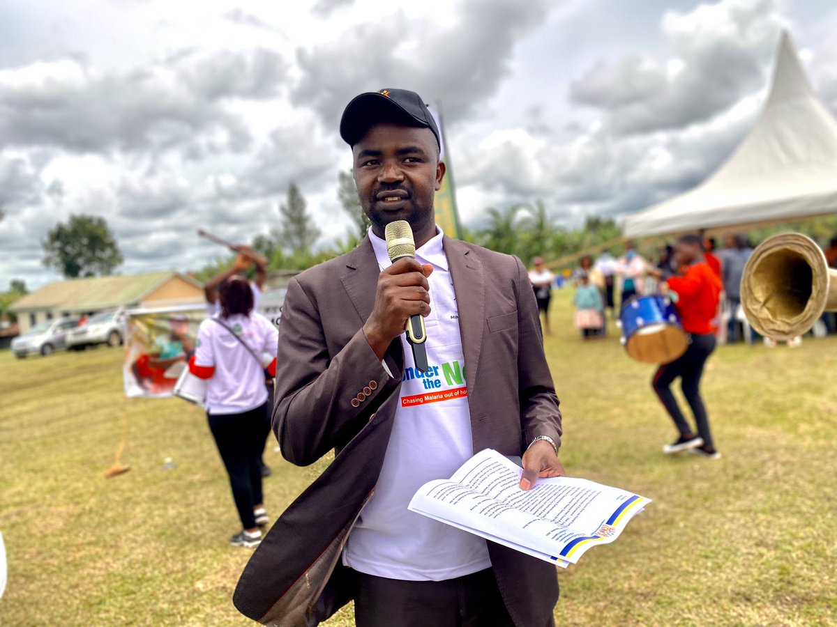 LukangaSamuel1's tweet photo. The net distribution campaign will today be launched in 10 districts across Tooro. The 2023 campaign is benchmarking on the performance and the lessons drawn from the previous campaign

#SleepUnderTheNetUg https://t.co/RbmoJxS9FY