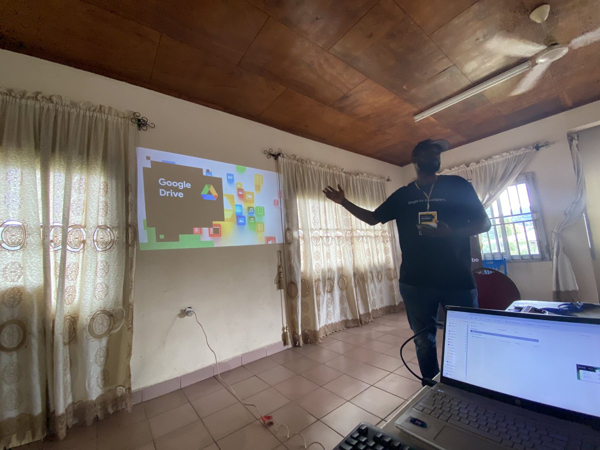 3ch310n's tweet photo. Keynote at #DevFestLimbe by @Elcidchawa on topic βTech tools for daily useβ
Covering how to effectively use Google Chrome, Keep, Drive, Search, Keep β¦
#DevFest #DevFest2023 https://t.co/EKy7nXcjyK