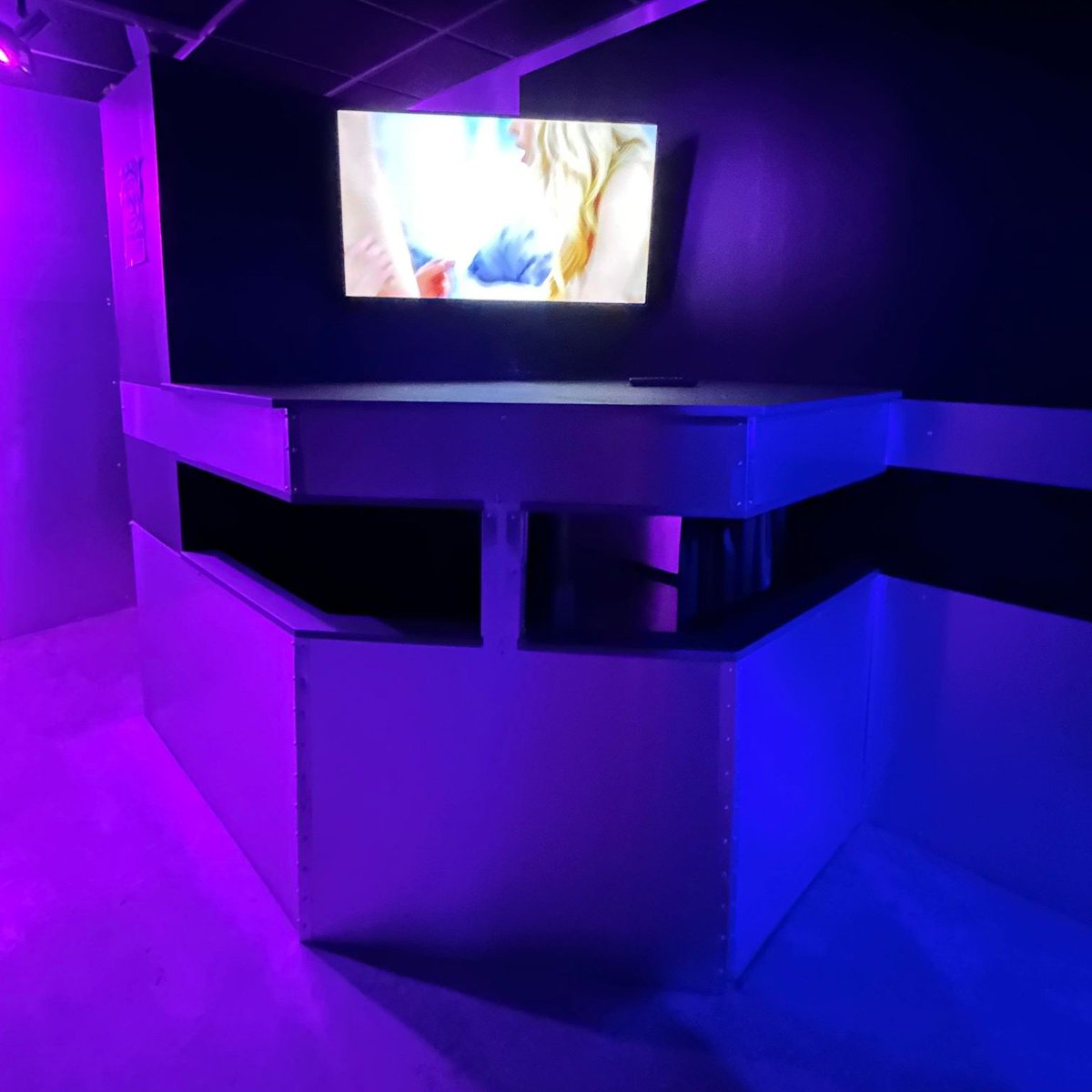 porrbio's tweet photo. #sex #club #gloryhole #clubdeluxe the #ultimate #luxury #experience of #sex in #gothenburg soon to be #sauna #gay #gaysauna #swingers #free #for #some #November https://t.co/blfbuAUcFq