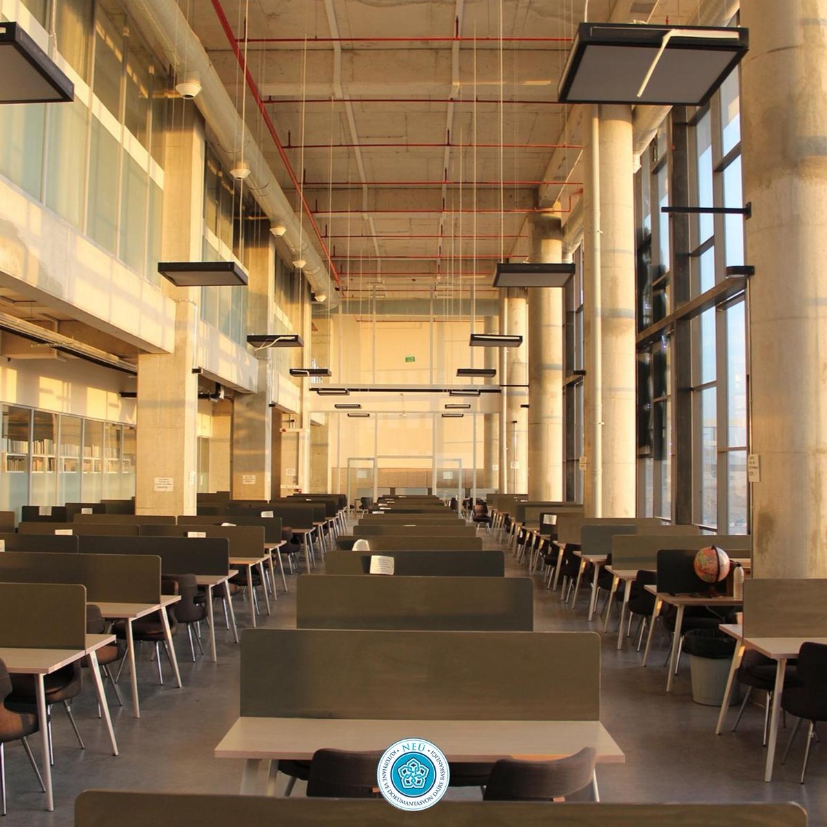 Bu hafta sonunuza kütüphanemiz
eşlik etsin ister misiniz?

📍Sosyal ve Beşeri Bilimler Fakültesi 

#neü
#kitap
#haftasonu
#kütüphane
#necmettinerbakanüniversitesi