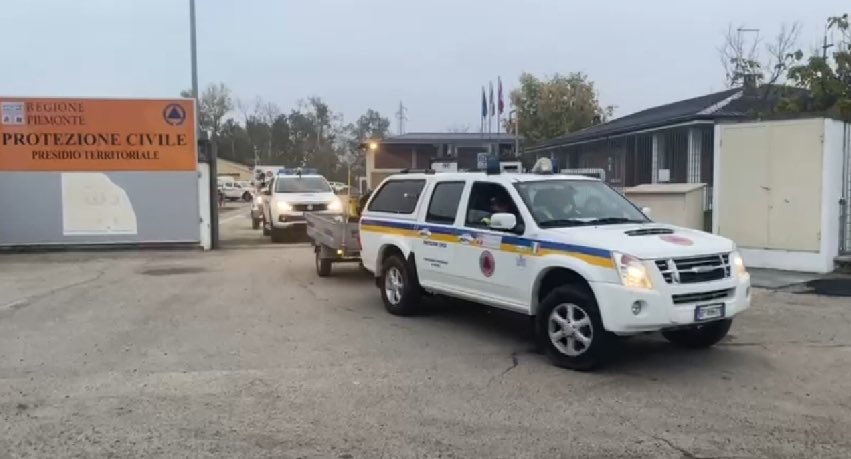 Alberto Cirio (@alberto_cirio) on Twitter photo Proprio nei giorni in cui il Piemonte ricorda le vittime dell’alluvione che nel 1994 ha colpito il nostro territorio, la colonna mobile della <a href="/ProCivPiemonte/">Protezione Civile Piemonte</a> è partita stamattina alle 7.20 con 38 mezzi e oltre 90 volontari per dare soccorso alla <a href="/regionetoscana/">Regione Toscana</a> Proprio nei giorni in cui il Piemonte ricorda le vittime dell’alluvione che nel 1994 ha colpito il nostro territorio, la colonna mobile della <a href="/ProCivPiemonte/">Protezione Civile Piemonte</a> è partita stamattina alle 7.20 con 38 mezzi e oltre 90 volontari per dare soccorso alla <a href="/regionetoscana/">Regione Toscana</a>
