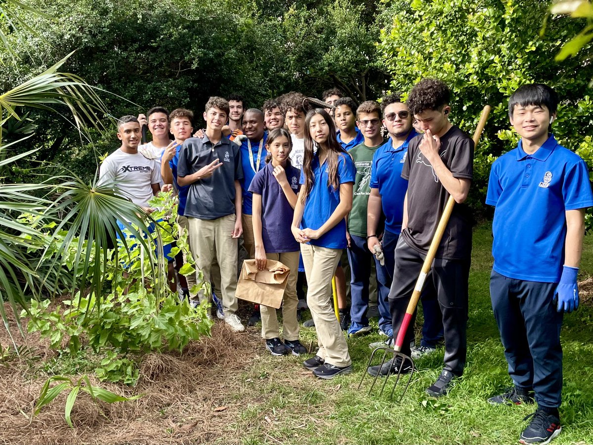 andrewkearns64's tweet photo. #GreenClub in action Friday afternoon in our @josemartimast #nativearboretum! Cleared our pine rockland section and itβs looking good! ππΏ#mast2324 @FairchildGarden @fl_native_plant @DadeFNPS @MDCPSSTEAM @STEAMDesignated @SMdcps @MDCPSCommunity @SuptDotres https://t.co/jzKfKEC3DP
