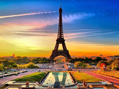 Leny_jelekz's tweet photo. "Excited to explore the picturesque landscapes and rich cultural heritage of France! From the romantic streets of Paris to the charming vineyards of Bordeaux, this country has so much to offer. Can't wait to immerse myself in the French art, cuisine, and history. 🇫🇷✨ #TravelGoals #FranceAdventures"
