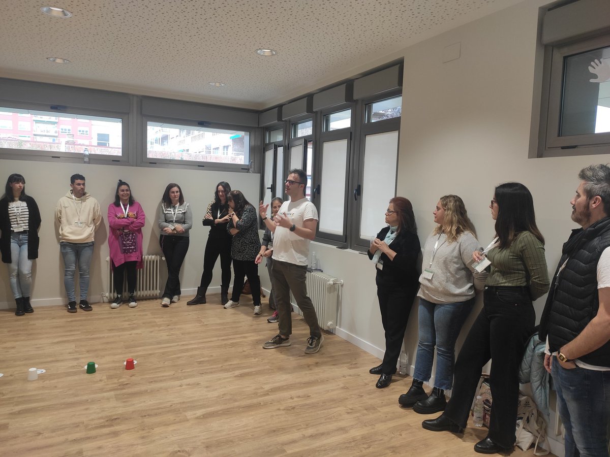 Jornada super enriquecedora!!! Gracias a <a href="/Promusica_Rioja/">Promúsica La Rioja</a> y a <a href="/educarioja/">Educación La Rioja</a> por hacer posible estos encuentros.