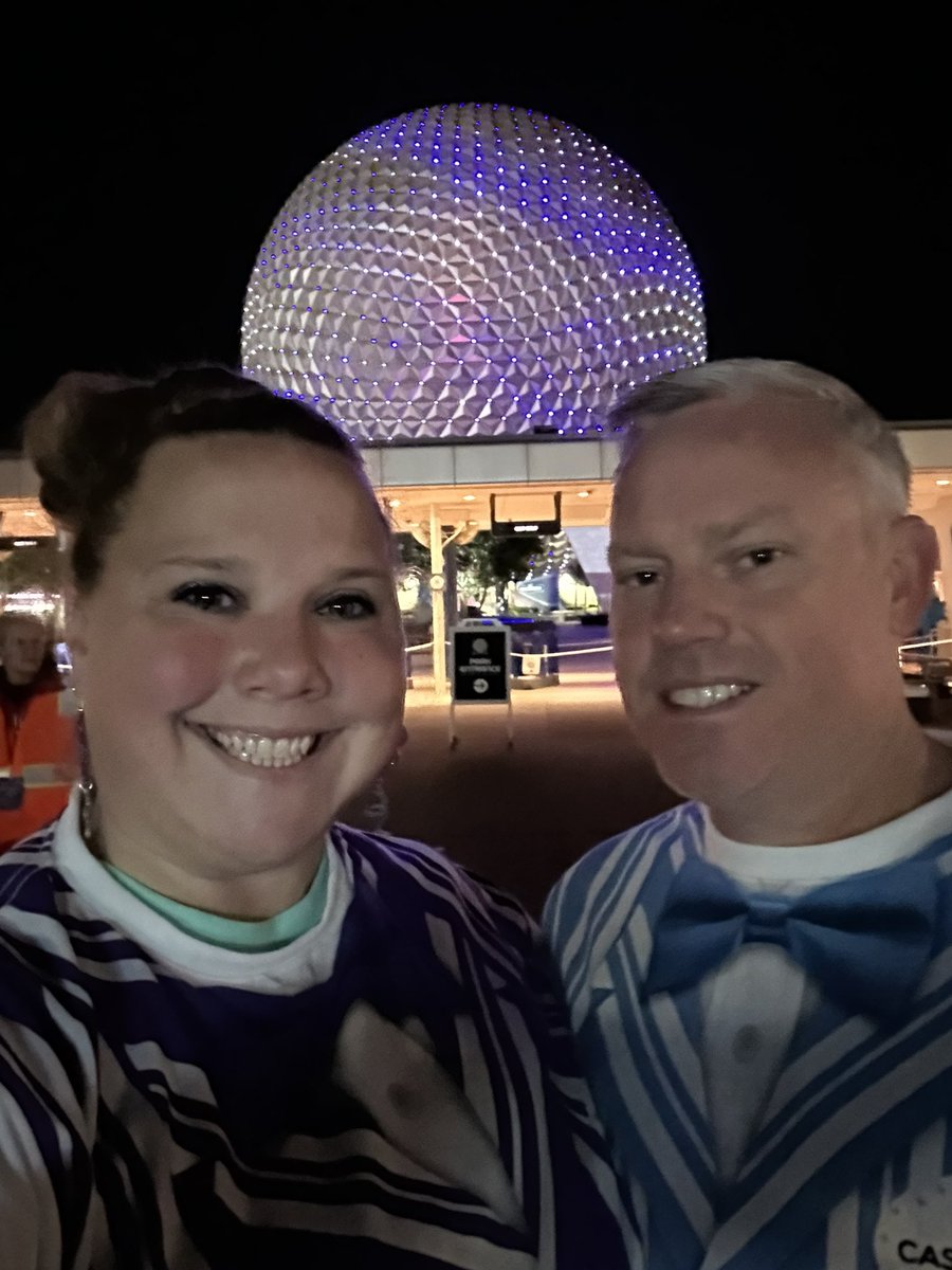 SamMaurer4's tweet photo. Day 2 of Wine and Dine race weekend. 10K as Dapper Dans! #WDW #FoodAndWineFestival https://t.co/IYk24LKHbk