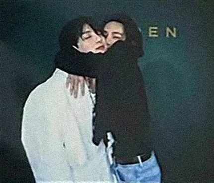 gguktela's tweet photo. Yuk dah GA kecil-kecilan saldo spay buat 1 orang.

Like+rt
Rep pakai foto Taekook

End besok malem https://t.co/x6HWsuqslW