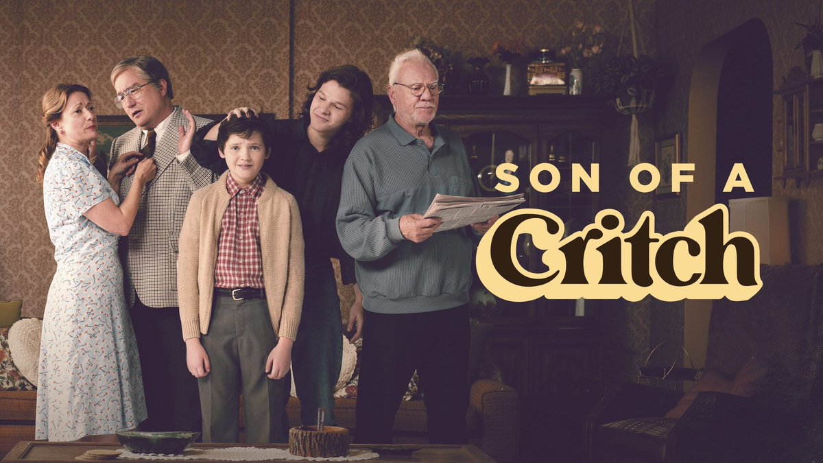 Hoy #MGMPlus, disponible en @PrimeVideoES, ha estrenado por sorpresa las dos temporadas de la comedia canadiense #SonOfACritch
