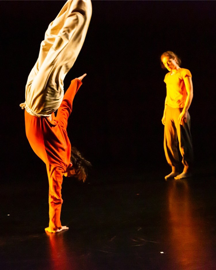 Roisin_Whelan_Dance (@danceroisin) on Twitter photo Meet the new cast of the touring production of Man Down. We welcome Oliver Robertson to the tour!
See Oliver TONIGHT or at one of our stops across Ireland:
4 Nov <a href="/sourcearts/">The Source Arts Centre</a>
6 Nov <a href="/THTG/">Town Hall Theatre</a>
17 Nov <a href="/VisualCarlow/">VISUAL Carlow</a>
22 Nov <a href="/HawksWellSligo/">Hawk's Well Theatre</a>
Funding: <a href="/artscouncil_ie/">The Arts Council / An Chomhairle Ealaíon</a> Touring Award 2023. Meet the new cast of the touring production of Man Down. We welcome Oliver Robertson to the tour!
See Oliver TONIGHT or at one of our stops across Ireland:
4 Nov <a href="/sourcearts/">The Source Arts Centre</a>
6 Nov <a href="/THTG/">Town Hall Theatre</a>
17 Nov <a href="/VisualCarlow/">VISUAL Carlow</a>
22 Nov <a href="/HawksWellSligo/">Hawk's Well Theatre</a>
Funding: <a href="/artscouncil_ie/">The Arts Council / An Chomhairle Ealaíon</a> Touring Award 2023.