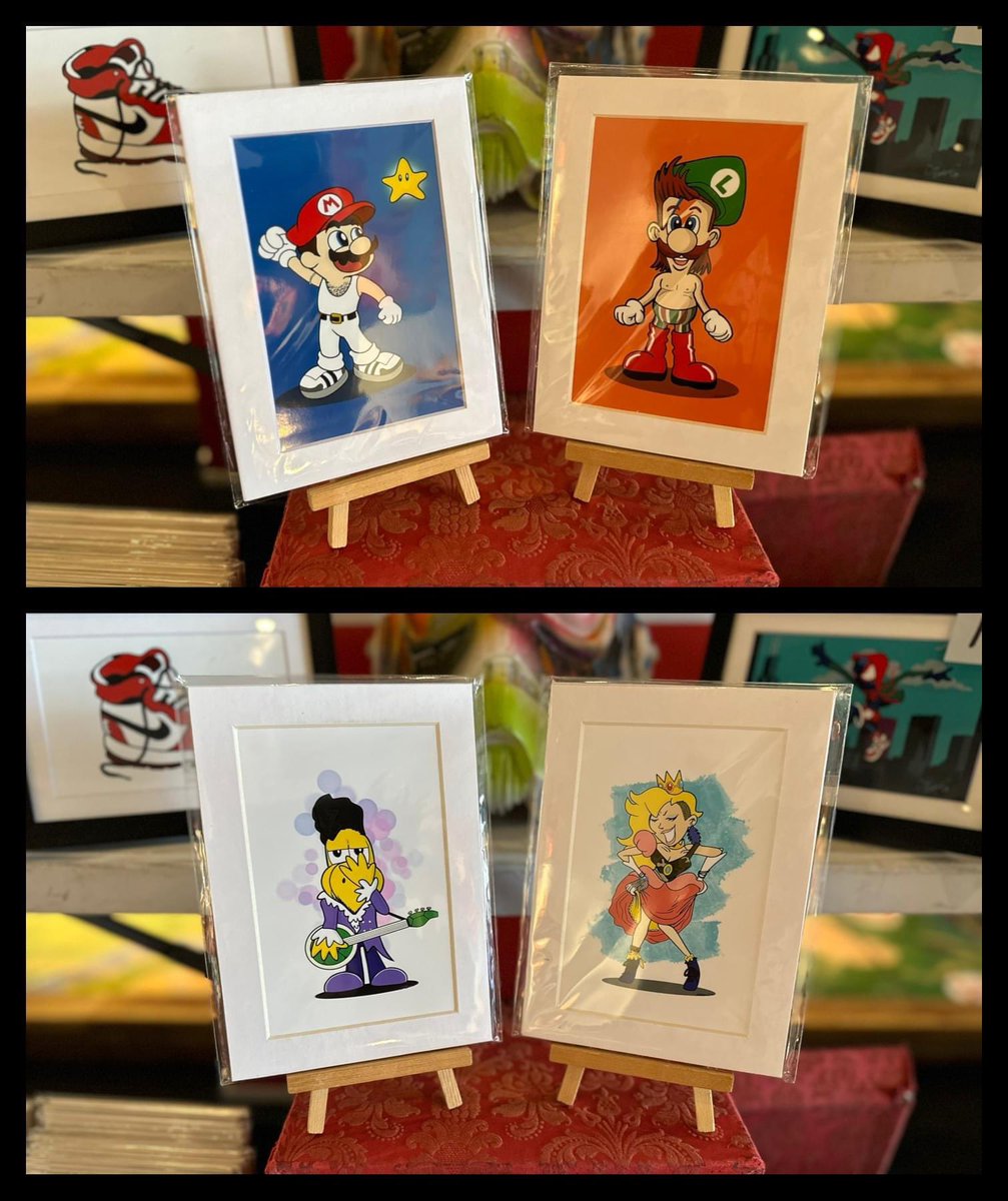 MrBelonio's tweet photo. Today is the day! Stop by @soundgrowler to pick up some Belonio Doodles, @amymakesart prints, records, and more! Itโs definitely going to ROCK! ๐ค๐ฝ #workweekend #vinylmarket #artmarket #beloniodoodles https://t.co/qWi3dqk7yF